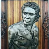 d46c032c-f9bd-4605-85fc-62e1cab532de-6 Escultura Steve McQueen em Madeira