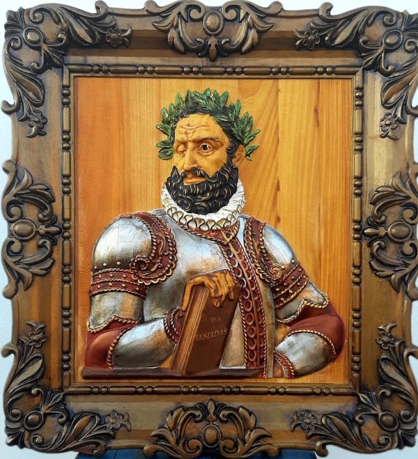 luis-camoes-exotic-wood-bust