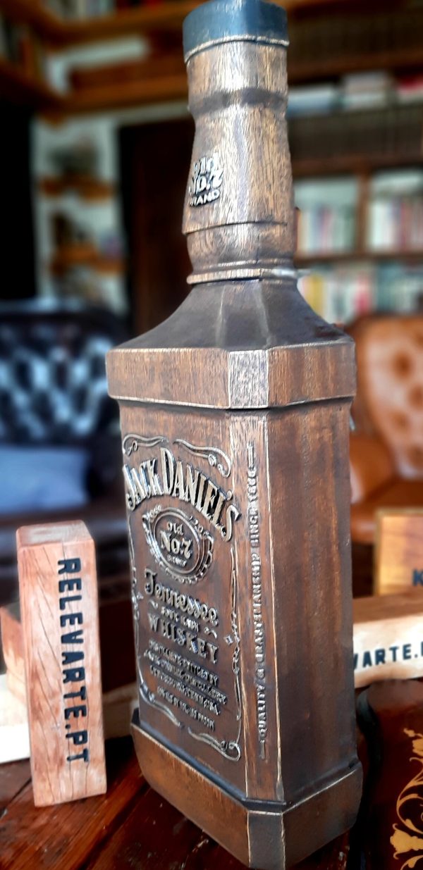 il_1140xN.3952019027_2z2x Garrafa Jack Daniel’s esculpida em 180graus