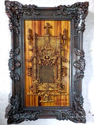 Janela do Convento de Cristo esculpida em madeira